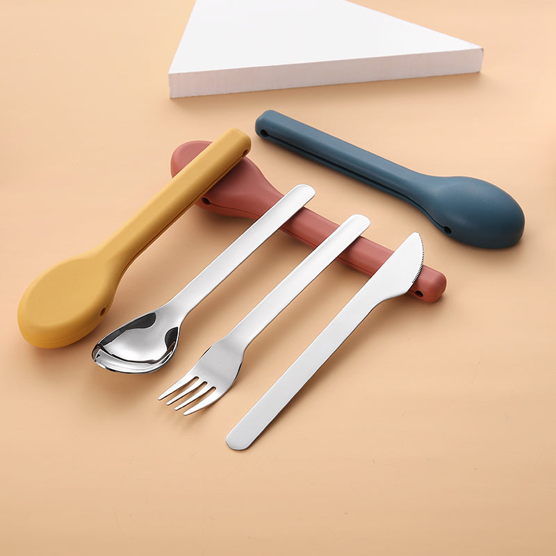 Quick Byte Cutlery Set - Cherry Red